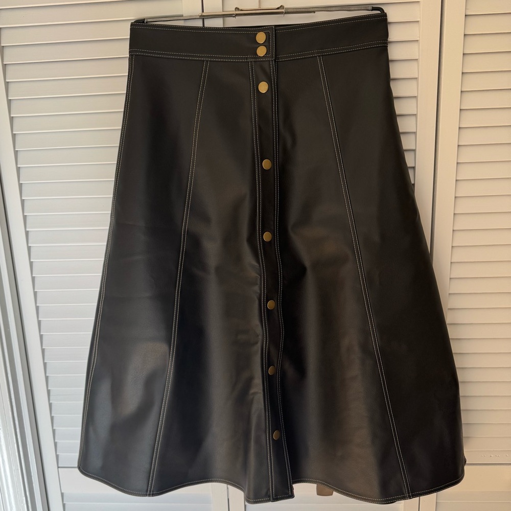 NWT VIKA 2.0 Black A-Line Faux Leather Skirt with Button Detail Size 12